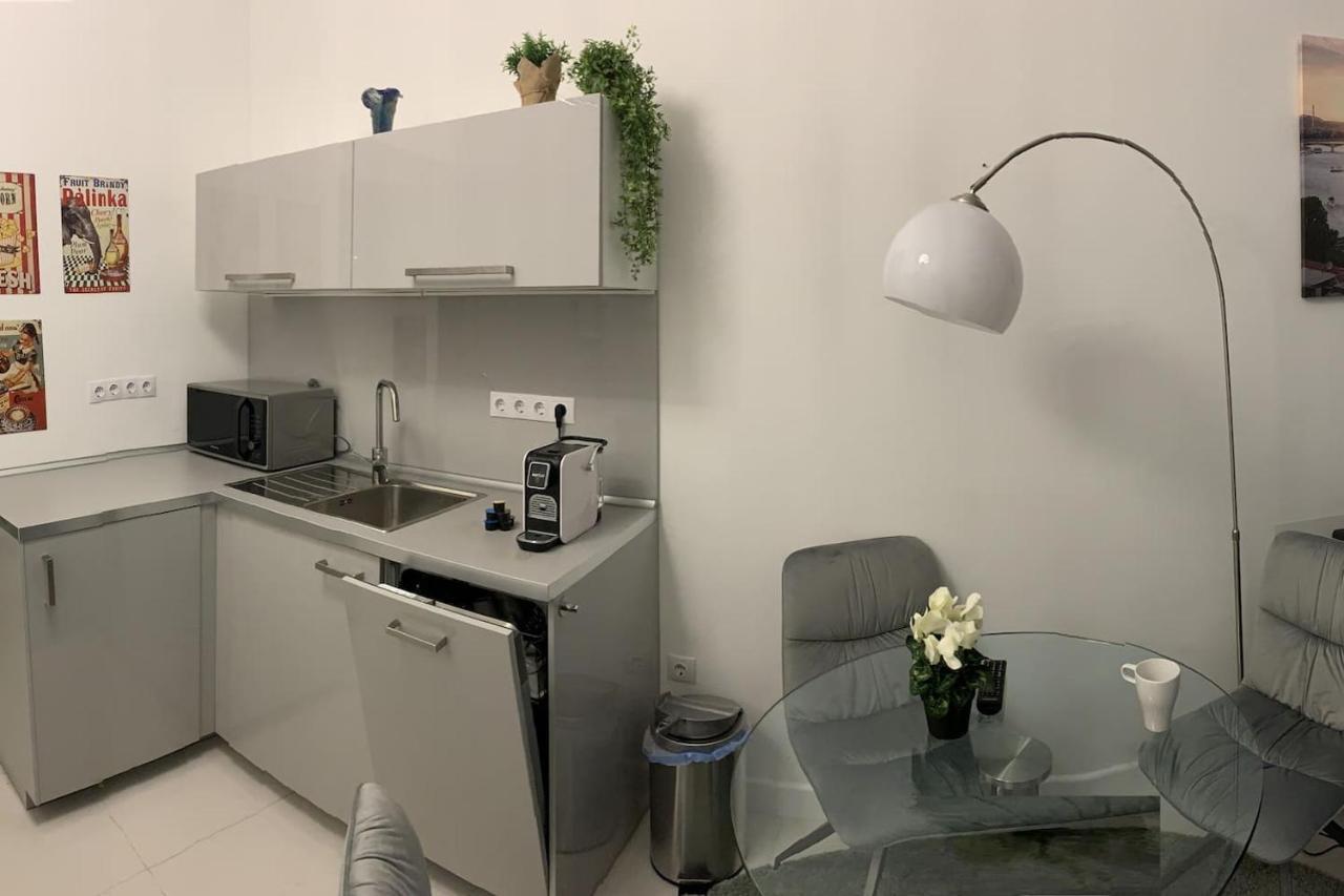 City Corso Apartman Budapest Exterior foto